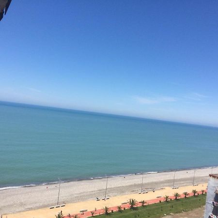House On The Beach バトゥーミ エクステリア 写真